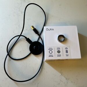 Oura Ring Gen3 Heritage - Silver - Size 8